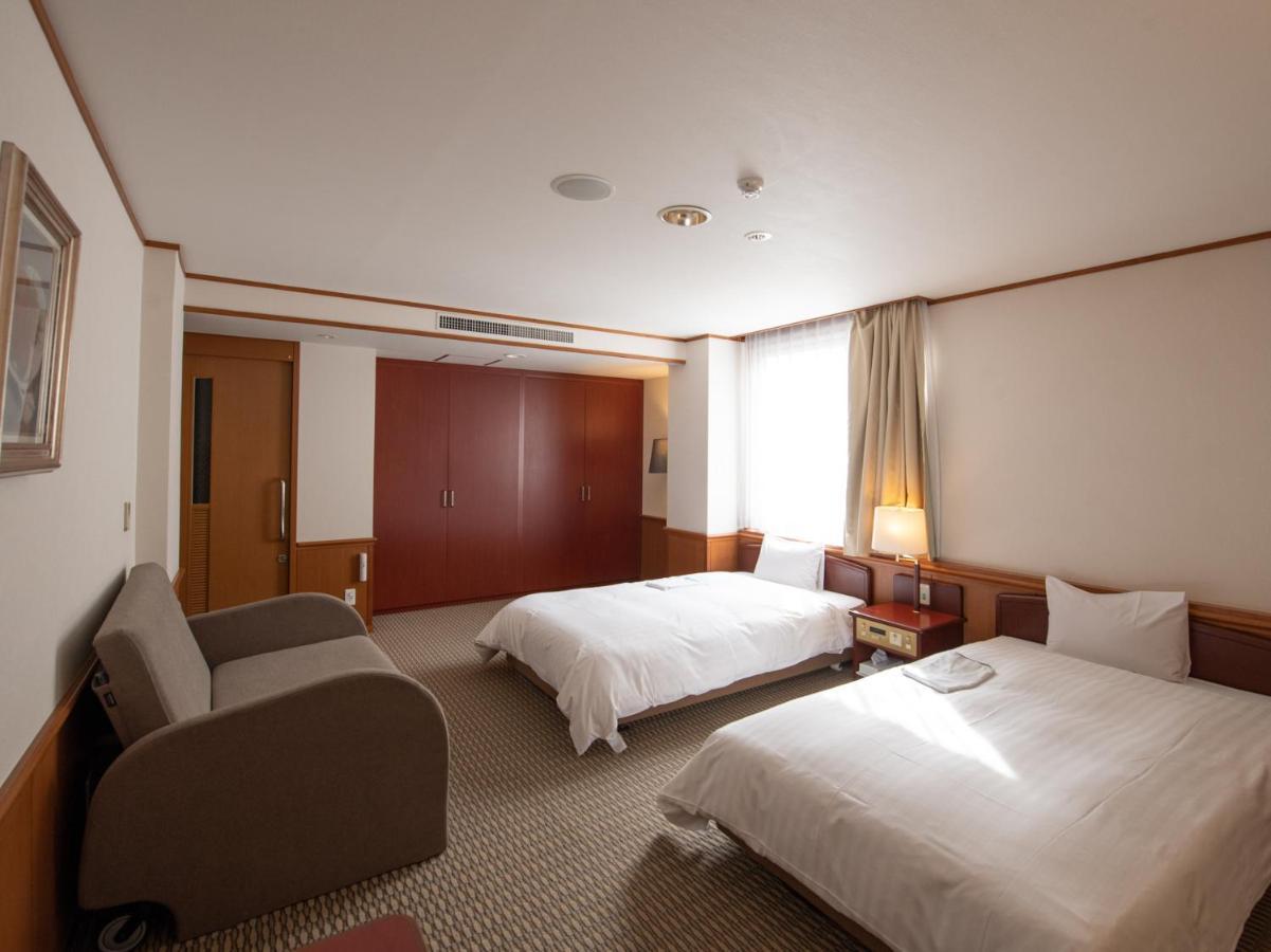 Hotel Iidaya Matsumoto Bagian luar foto